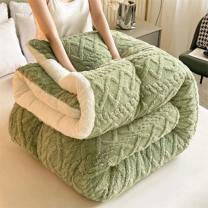 Double-Sided Velvet Thickened Blanket – Warm Lamb Fleece Quilt Core